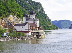 Kloster – drømmebetydning og symbolikk 