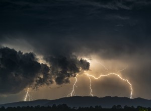 Κεραυνός σε Όνειρο – Έννοια και Ερμηνεία 