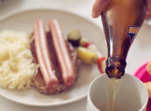 夕食を夢見るとはどういう意味ですか？ 