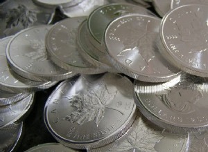 Soñar con Recibir Monedas de Plata – Interpretación y Significado