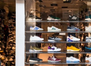 Sneakers – Όνειρο νόημα και συμβολισμός